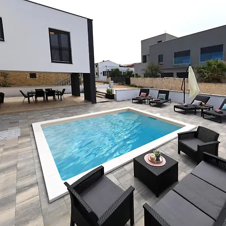 Golden Haven Vir